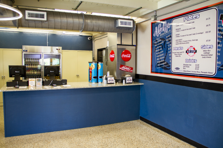 maui-bus-stop-hawaiian-grill-in-fort-walton-beach